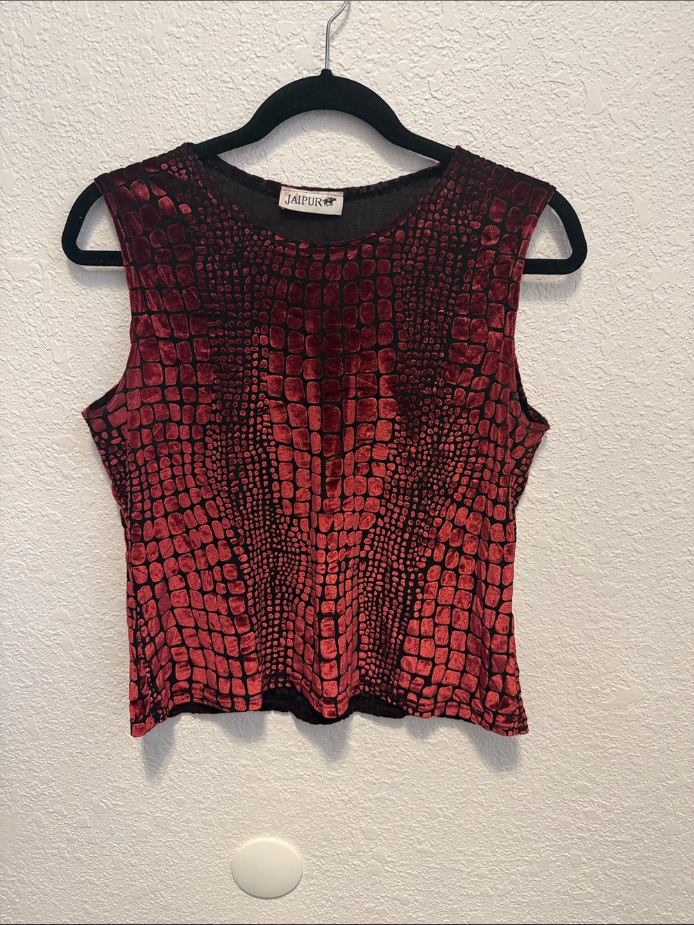 Jaipur Red Patterned Velvet Sleeveless Tank